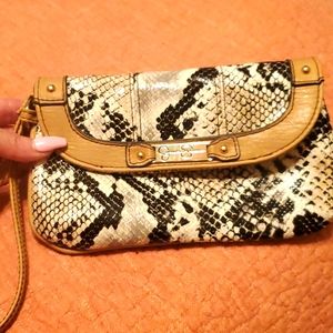 Jessica Simpson wristlet